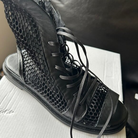 SOLD......Black Gothic Leather/Lace Bootie Sandal | SIZE 9 .......SOLD - Picture 2 of 4